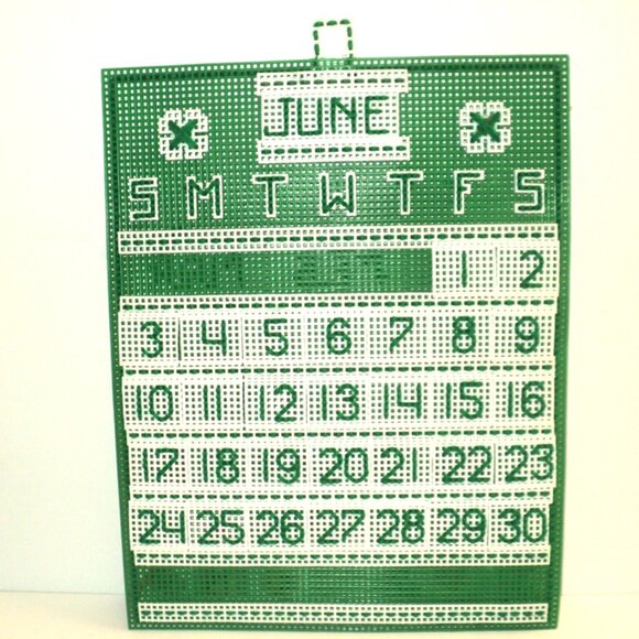 Handmade Perpetual Calendar Needlepoint Plastic Canvas Green & Cream Vintage NEW - Picture 1 of 3